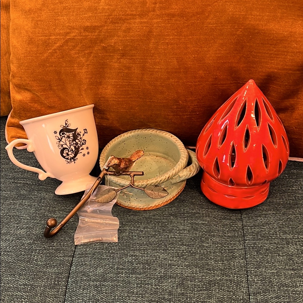 NWT Anthropologie & Handmade Decor & Mugs